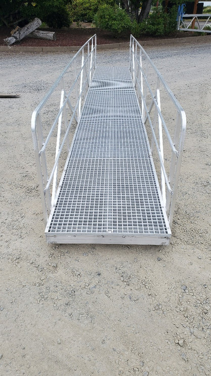 Molded Fiberglass Grating