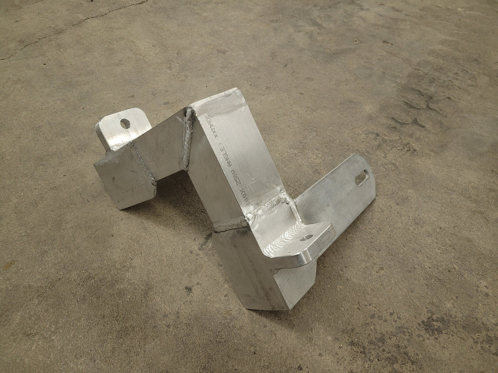 Universal Dock Aluminum Dual Weld Lug Guy Cable Bracket (Corner Mount)