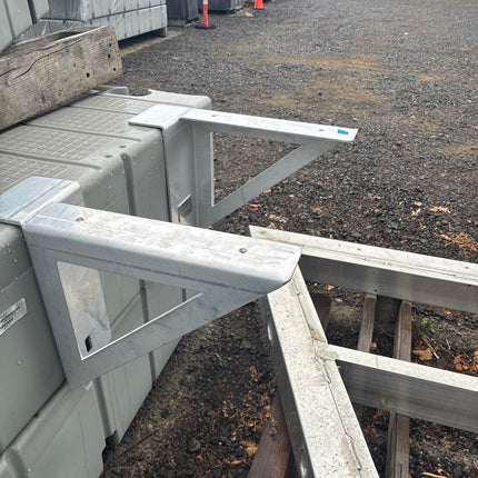 Offset Dock Box Brackets (Standard Dock & EZ Dock Option)