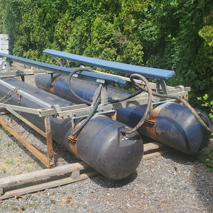 HYDROHOIST FIBERGLASS TANK (REFURBISHED)