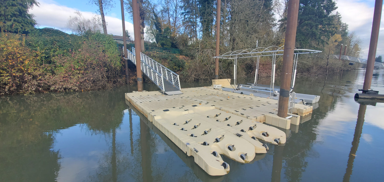 EZ-DOCK BRAND FLOATING DOCKS