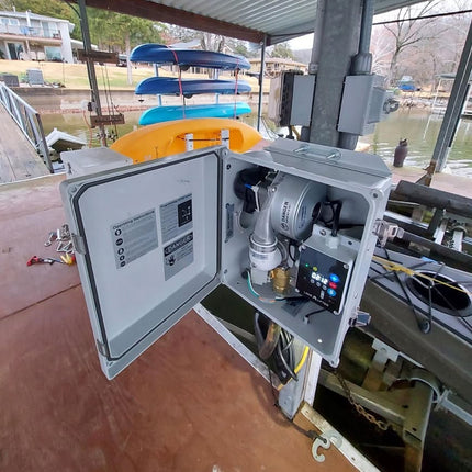 **New**Duratek 10,000# HD Boat Lift w/ Remote Control