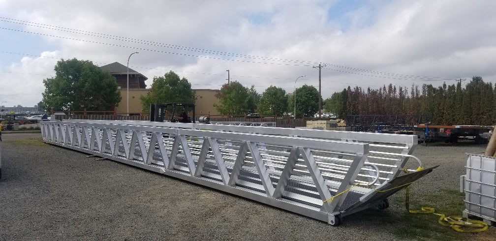 Aluminum Gangways – Commercial – 60 & 100 PSF