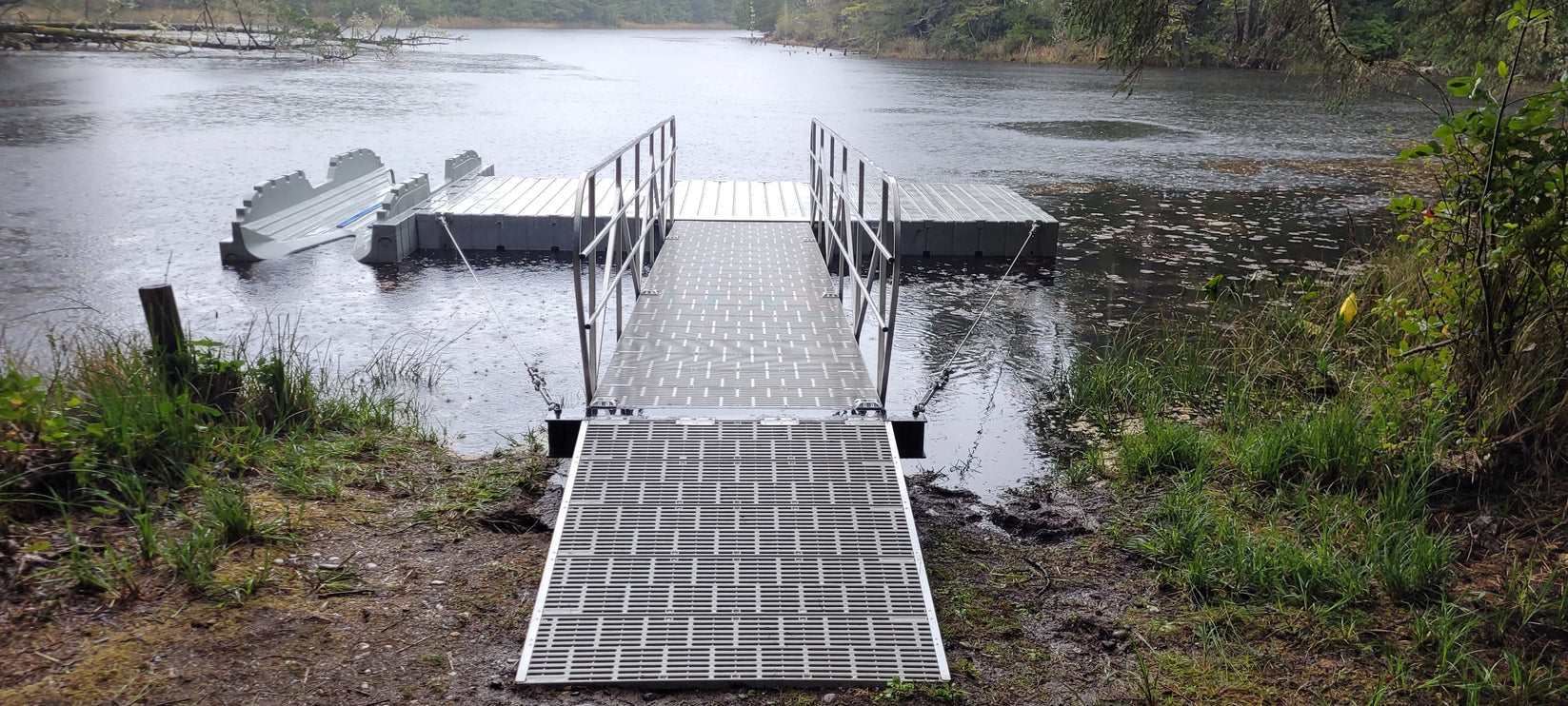 EZ Dock Aluminum Dual Weld Lug Guy Cable Bracket (2 Pocket Fascia Mount)