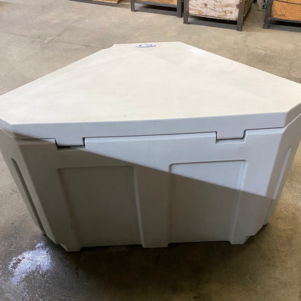 EZ DOCK CORNER DOCK BOX W/ GUSSET (USED)