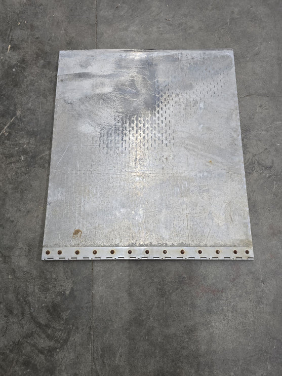 USED Diamond Plate Transition 44L" x 36W"