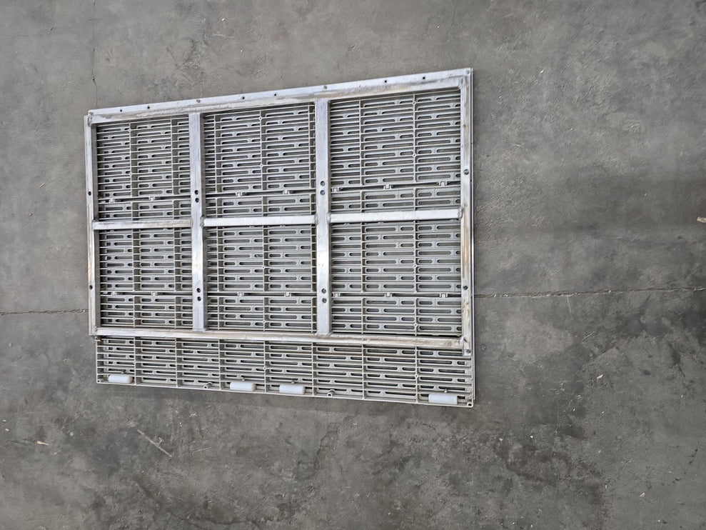 (USED) 48" x 35.5" Transition Plate w/ Thru Flow Decking (Grey)