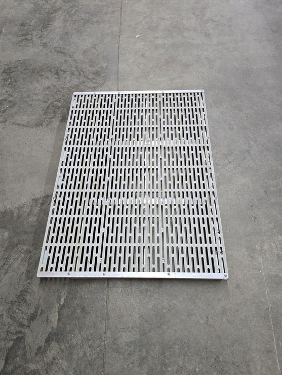 (USED) 48" x 35.5" Transition Plate w/ Thru Flow Decking (Grey)