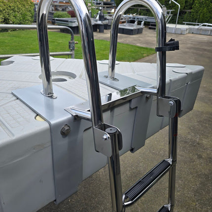 4 Step Stainless Telescoping Ladder for Standard Dock & EZ Dock