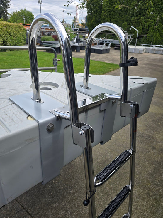 4 Step Stainless Telescoping Ladder for Standard Dock & EZ Dock