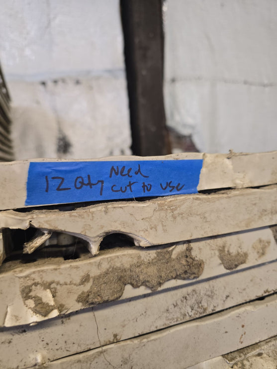 (USED) 1' X 4' TITAN DECK PANELS - BEIGE (62 PIECE PALLET)