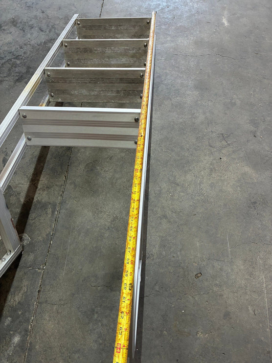 Used 4 Step Aluminum Ladder