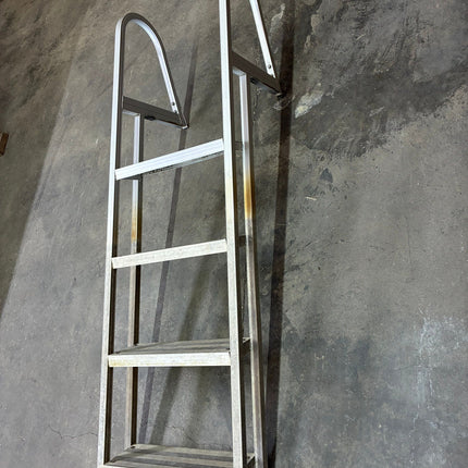 Used 4 Step Aluminum Ladder