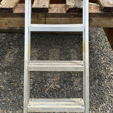 Used 4 Step Aluminum Ladder