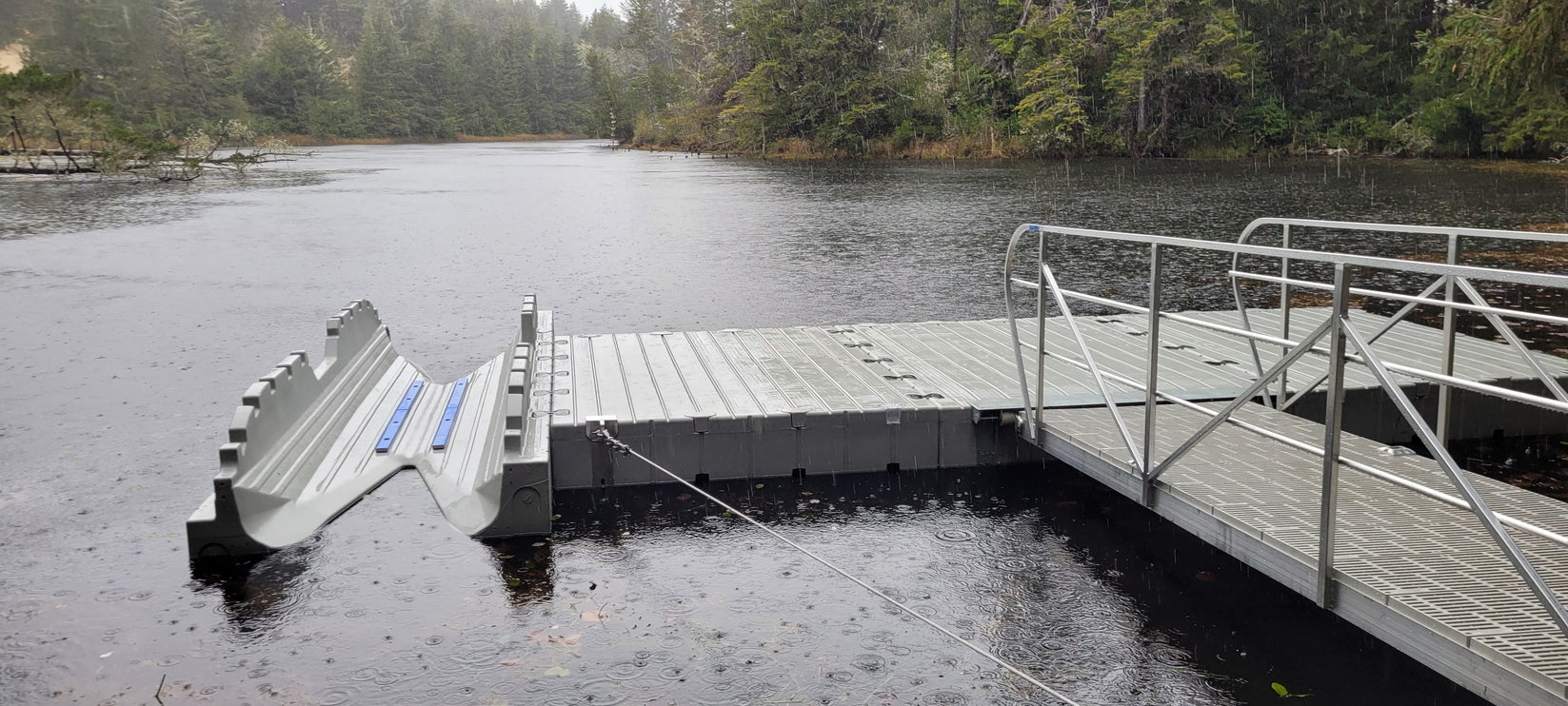 EZ Dock Aluminum Dual Weld Lug Guy Cable Bracket (2 Pocket Fascia Mount)