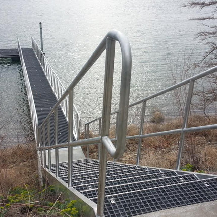 Aluminum Stairs & Ship Ladders 24"