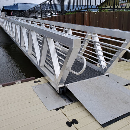 Aluminum Gangways – Commercial – 60 & 100 PSF