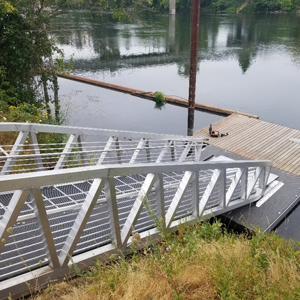 Aluminum Gangways – Commercial – 60 & 100 PSF